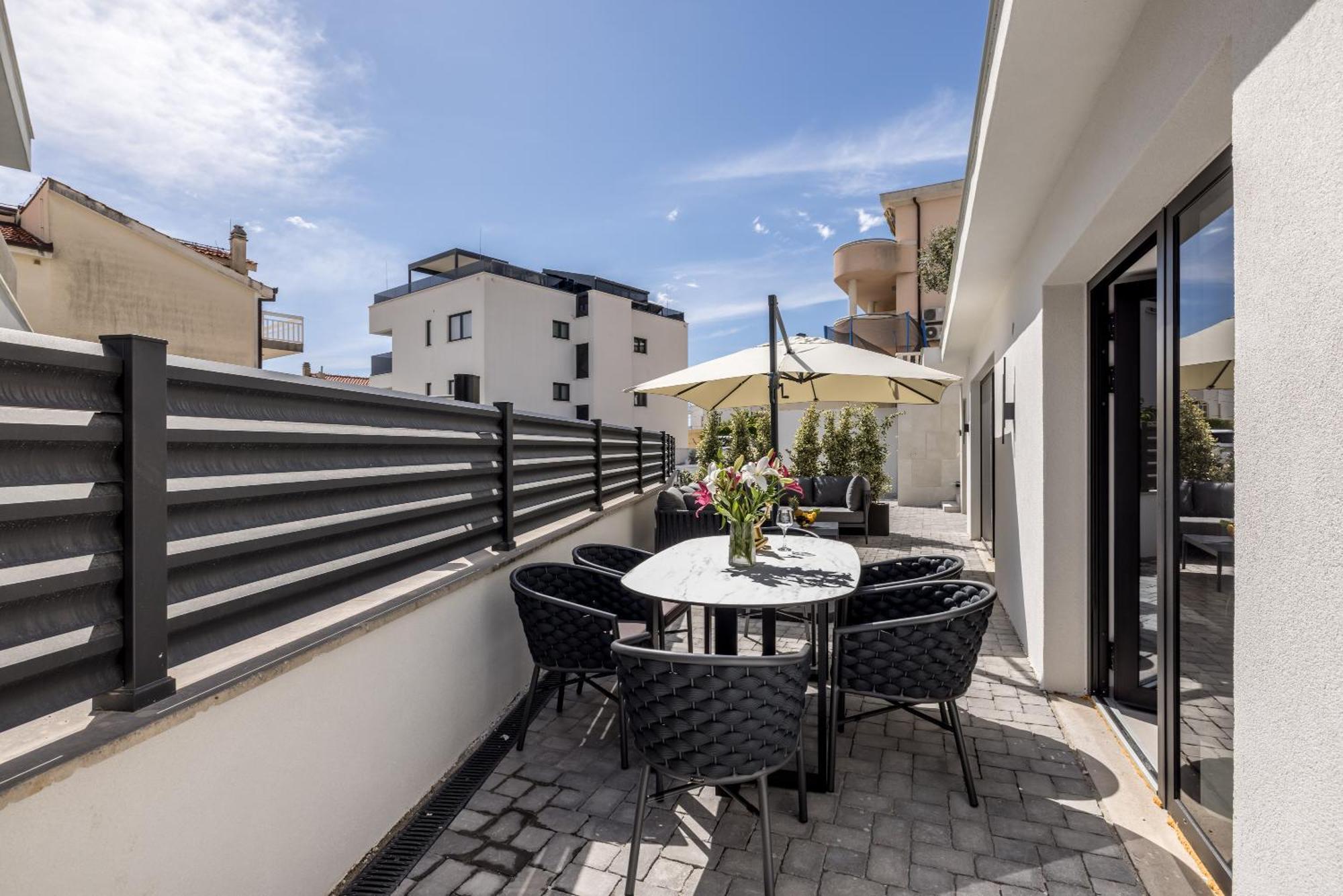 Apartment Sara Trogir Exterior foto